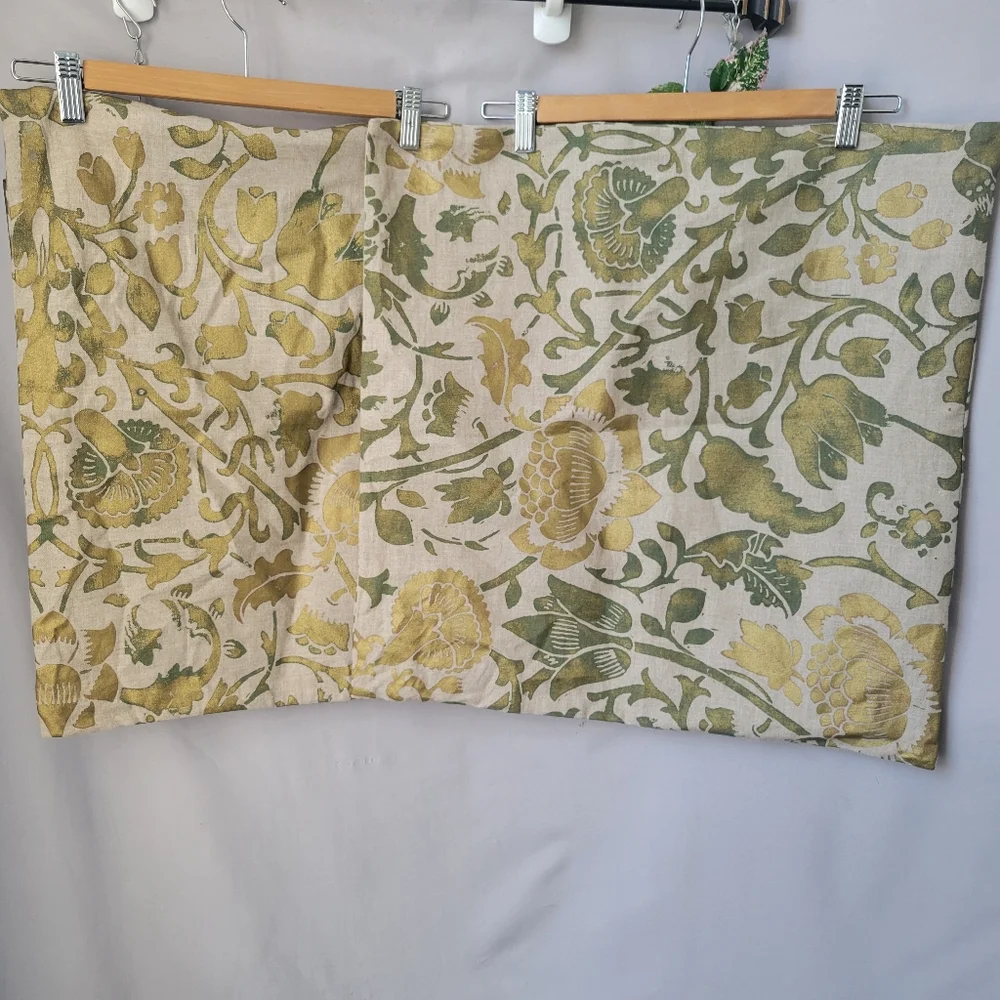 2 Pottery Barn Printed Floral Cotton Linen Pillow Cover Green Gold 20 x 20